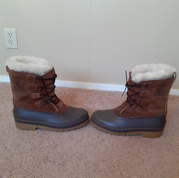 Sorel Tracker Kaufman Winter Boots 9 - Picture 4 of 8